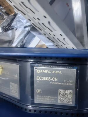 실시간 데이터 전송을 위한 LTE 4G 무선 모듈 3.3V ~ 4.2V -40°C ~ 90°C